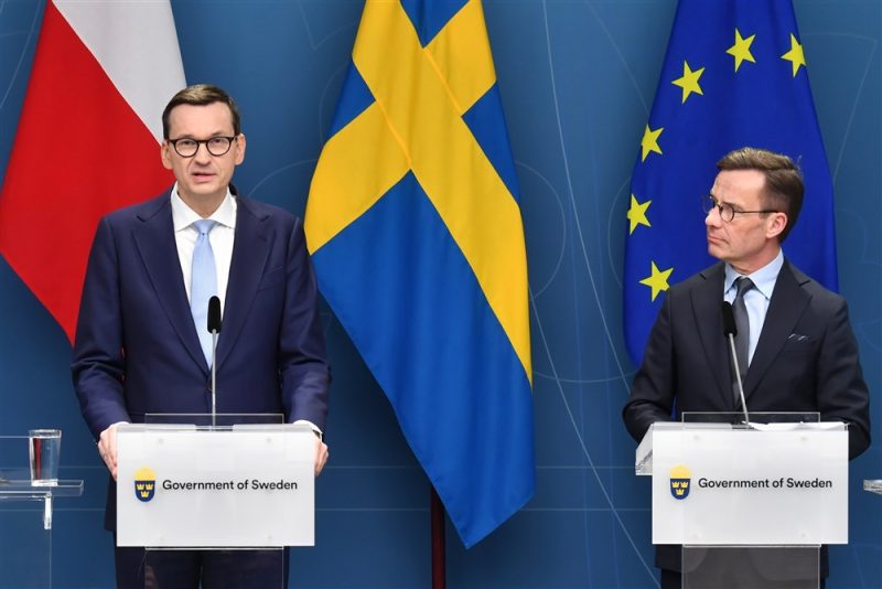 La Pologne tentera de convaincre la Turquie de laisser la Suède rejoindre l’OTAN