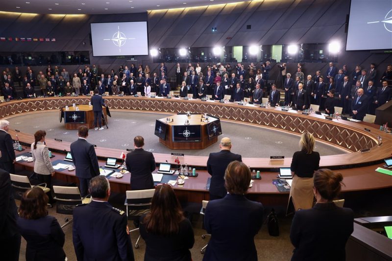 L'OTAN poursuit ses discussions sur l'aide militaire à l'Ukraine