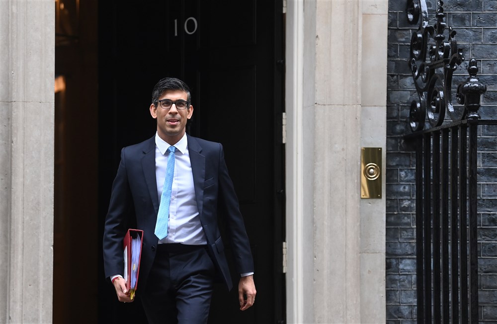 Rishi Sunak faces Prime Minister&rsquo;s Questions session in London