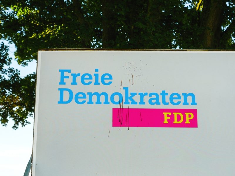 Les libéraux allemands pourraient bloquer des projets climatiques après leurs résultats désastreux à Berlin