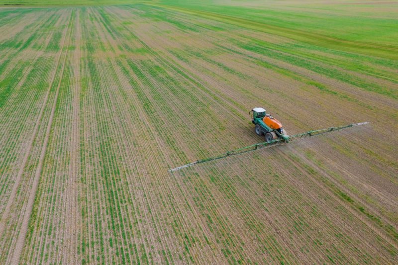 Règlement sur les pesticides : la Commission inquiète quant à l’absence de progrès sur le dossier au Parlement