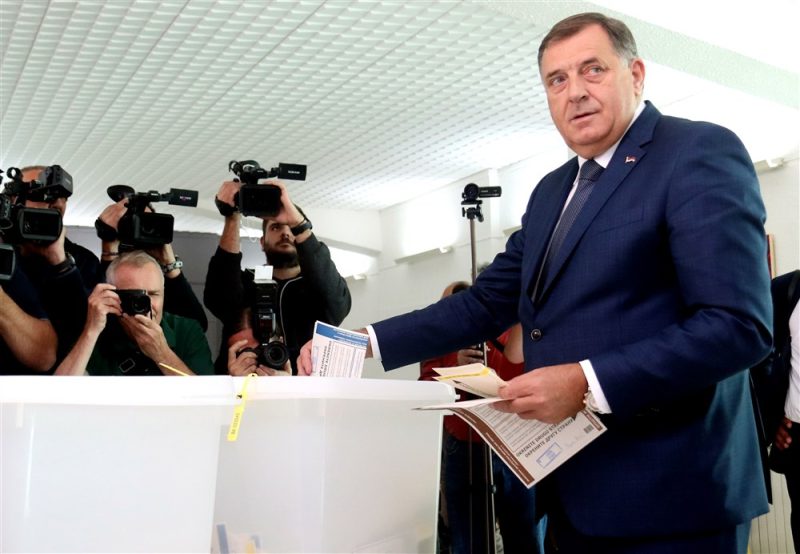 Bosnie : l'UE condamne des actions contre les libertés dans l'entité serbe