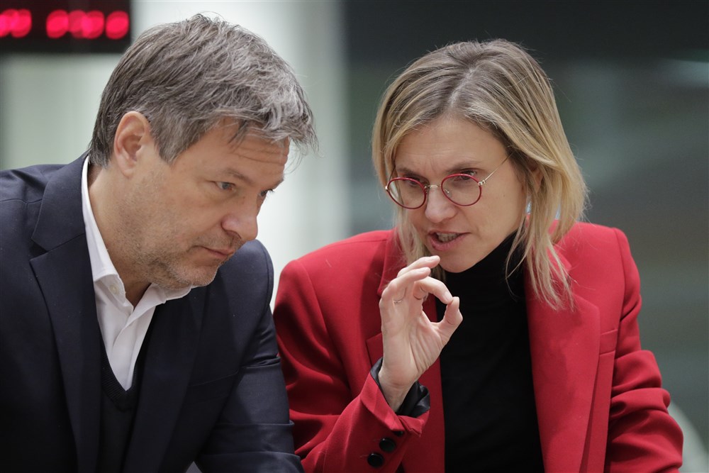 Special EU energy council on energy price crisis