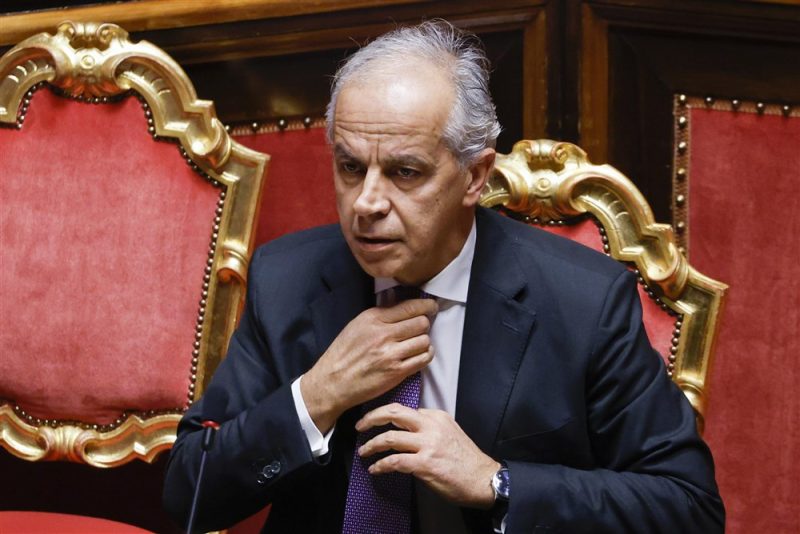 Naufrage de Crotone : le gouvernement italien reproche à Frontex de ne pas avoir donné l'alerte