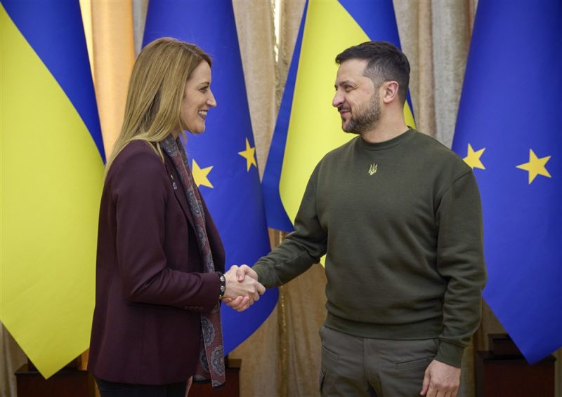 Ukraine : Roberta Metsola espère l'ouverture de négociations d'adhésion à l'UE cette année
