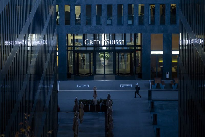 Credit Suisse tente de rassurer après une journée noire