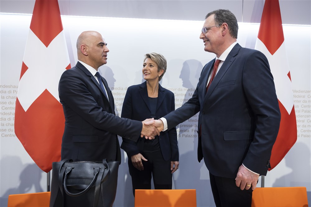 Swiss government makes way for UBS to buy ailing Credit Suisse