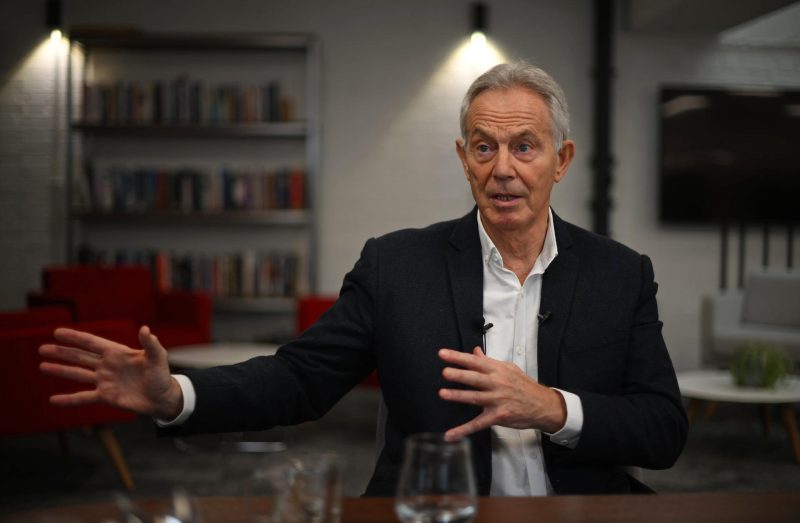 Pour Tony Blair, la guerre d’Irak ne peut pas être comparée à l’invasion de l’Ukraine
