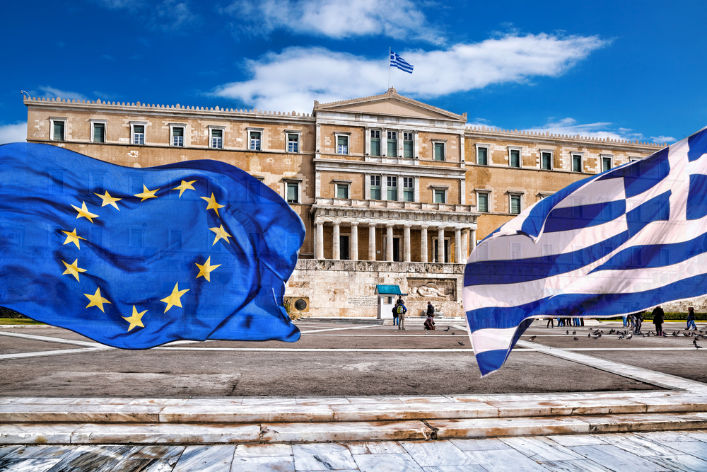 Greek,Parliament,With,Flag,Of,Greece,And,Flag,Of,European