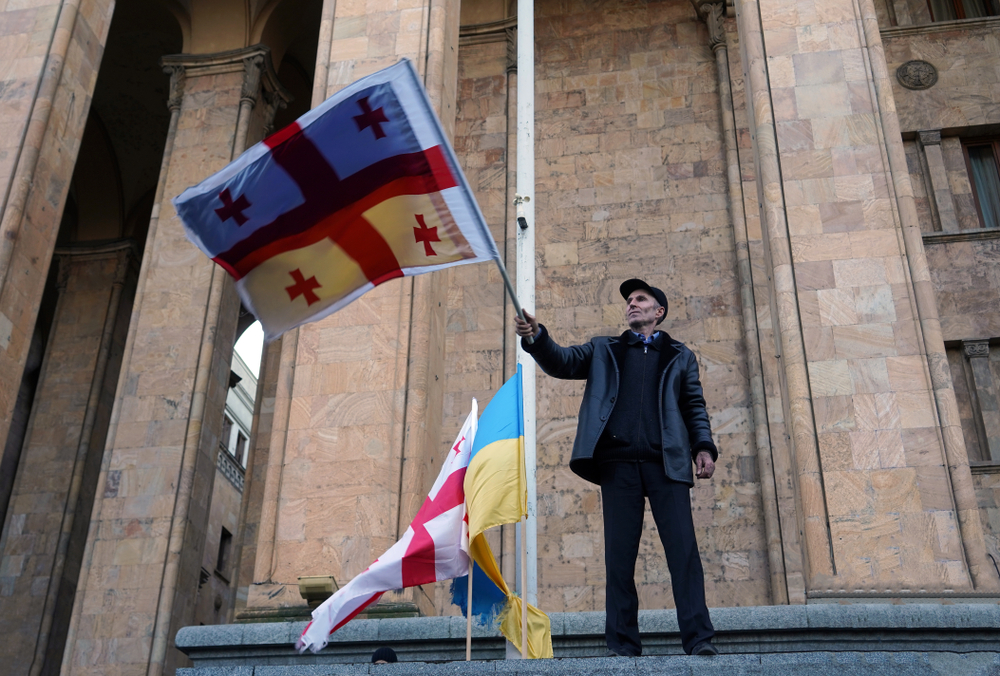 Tbilisi,/,Georgia,-,12,02,2018:,Old,Man,Waving