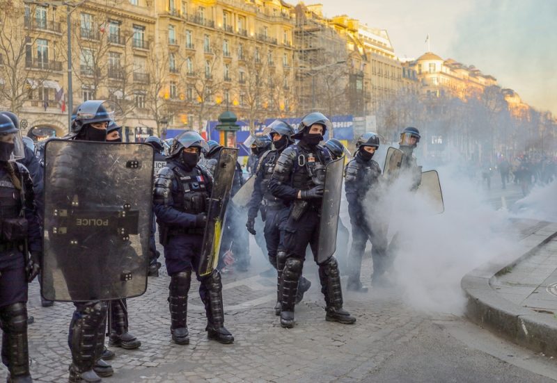 Le Parlement européen refuse de s’immiscer dans le débat sur les « violences policières » en France