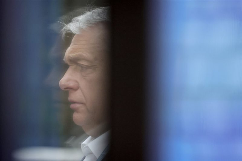 Viktor Orban et le pape, deux visions divergentes de la chrétienté