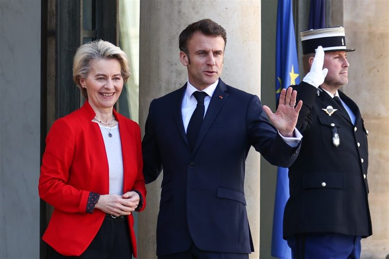 Chine : un délicat exercice d’équilibristes attend Emmanuel Macron et Ursula von der Leyen