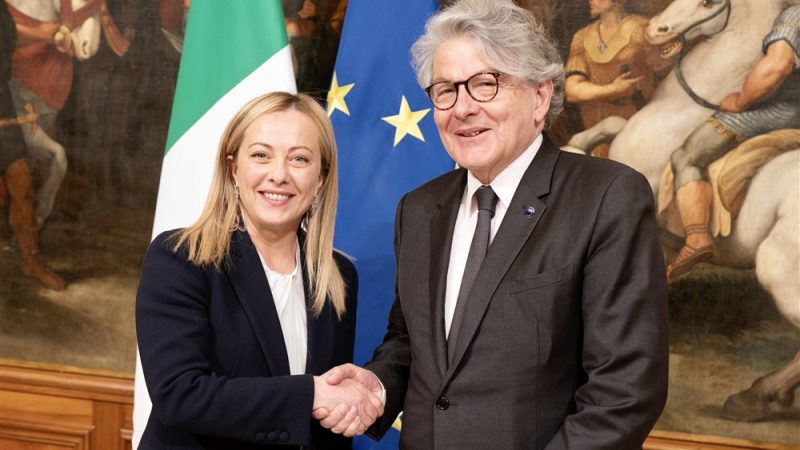 L’Italie a les cartes en main pour soutenir l’effort de guerre en Ukraine, selon Thierry Breton