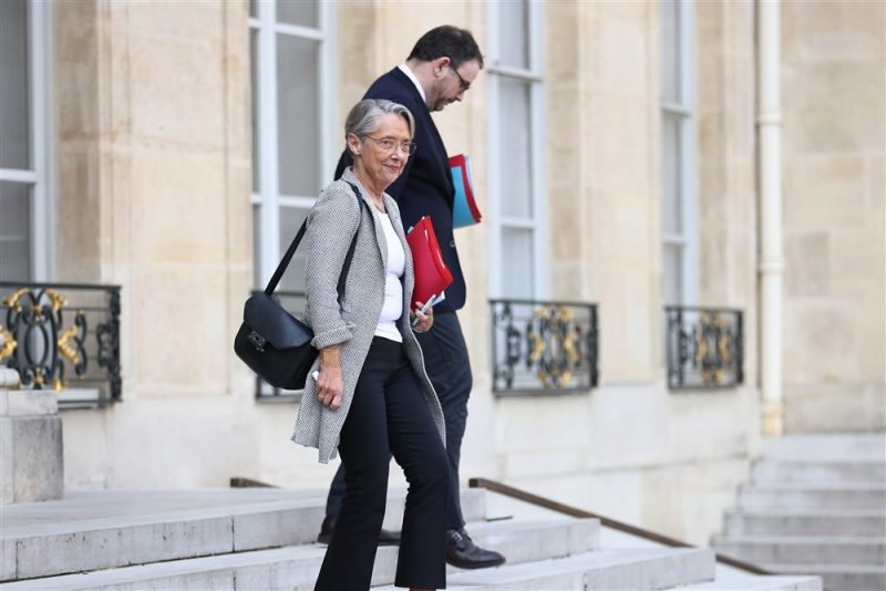 Elisabeth Borne dévoile la feuille de route des « cent jours » décrétés par Emmanuel Macron