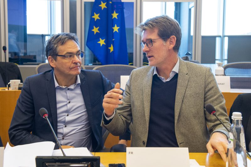 Marché du carbone : les prix du gaz et de l’essence pourraient grimper en flèche à partir de 2027, selon des experts