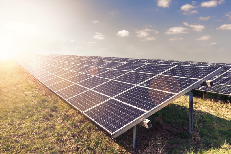 L'Albanie développe le solaire face à la réticence à l’hydroélectricité