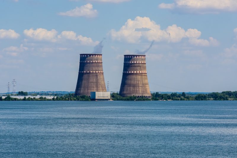 Dans toute l’Europe, le nucléaire divise les partis politiques
