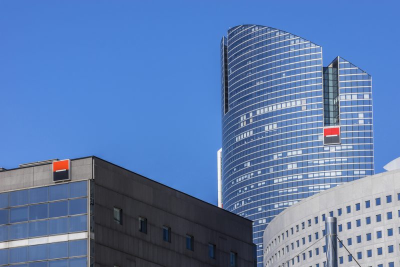 Les banques françaises accusées d'être en première ligne du financement de nouveaux projets fossiles