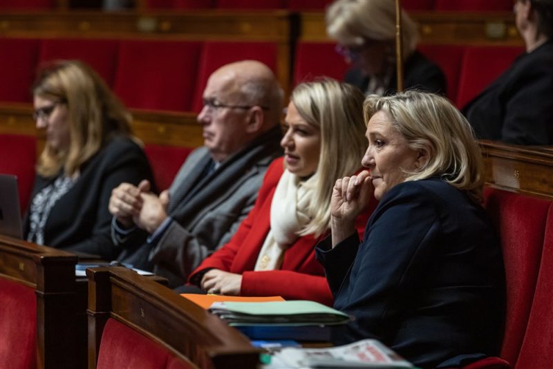 Marine Le Pen persiste sur le fait que la Crimée serait « russe »