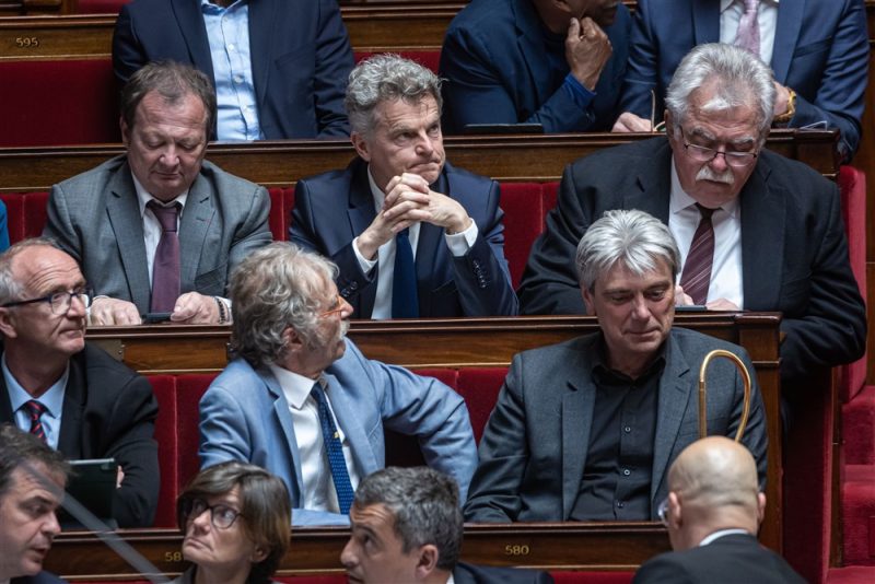Les députés accusent à nouveau le gouvernement de vouloir diviser EDF