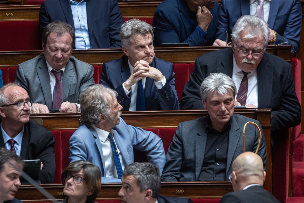 Les députés accusent à nouveau le gouvernement de vouloir diviser EDF