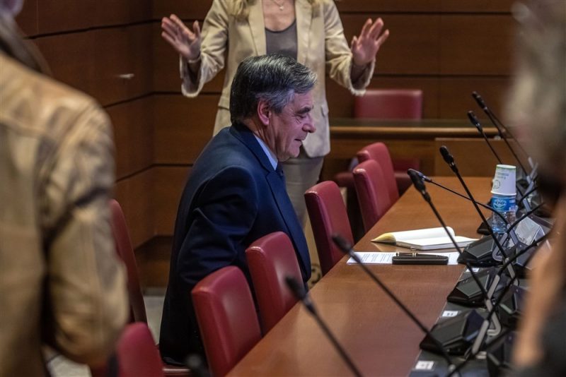 La Chine est une menace « bien plus grande » que la Russie, selon François Fillon