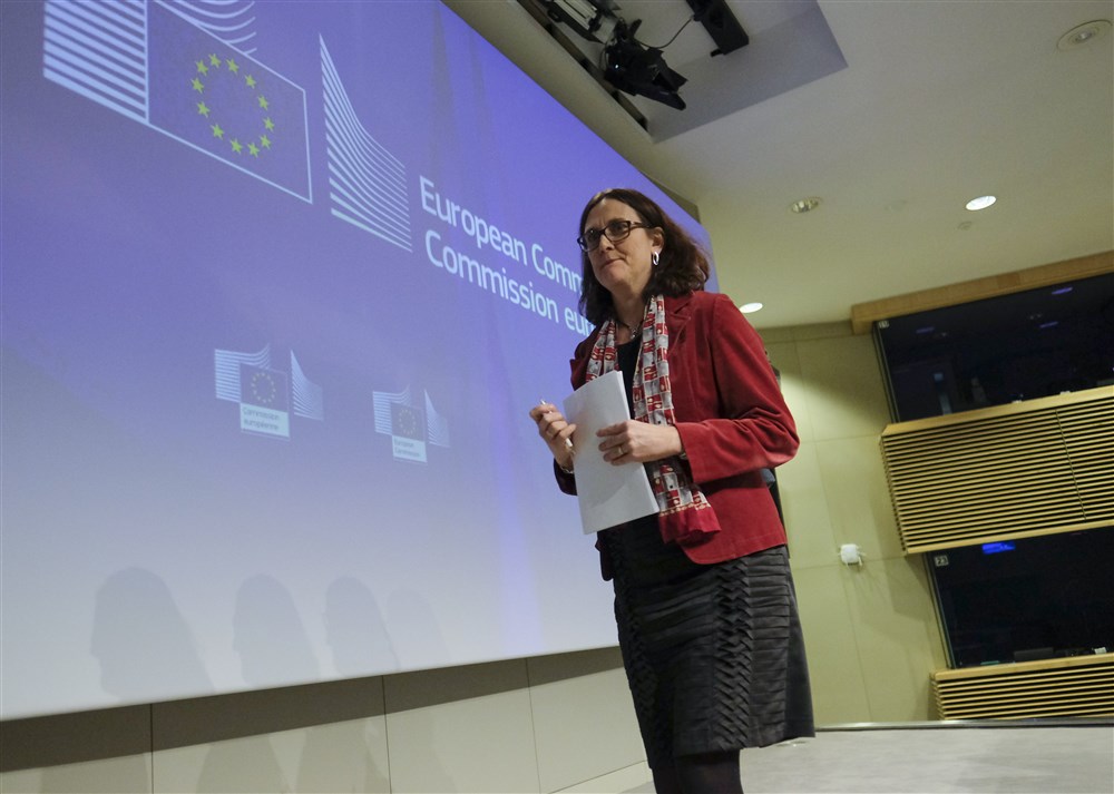 Suède : l&rsquo;ex-commissaire européenne Cecilia Malmström quitte les Libéraux à cause de la complaisance avec l’extrême droite