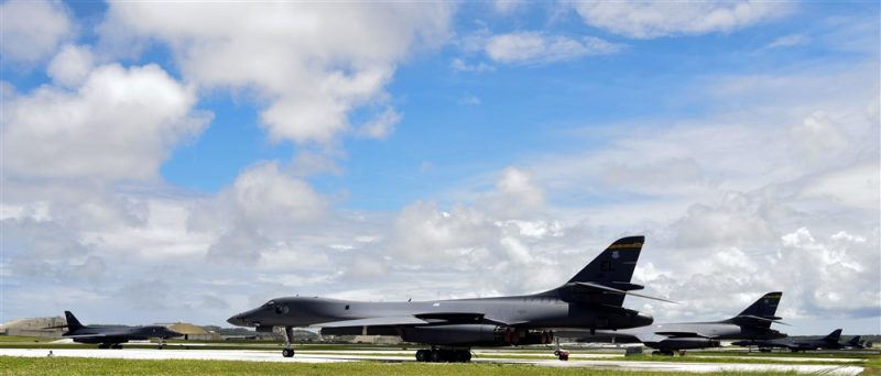 La Russie dit avoir intercepté deux bombardiers américains au-dessus de la Baltique