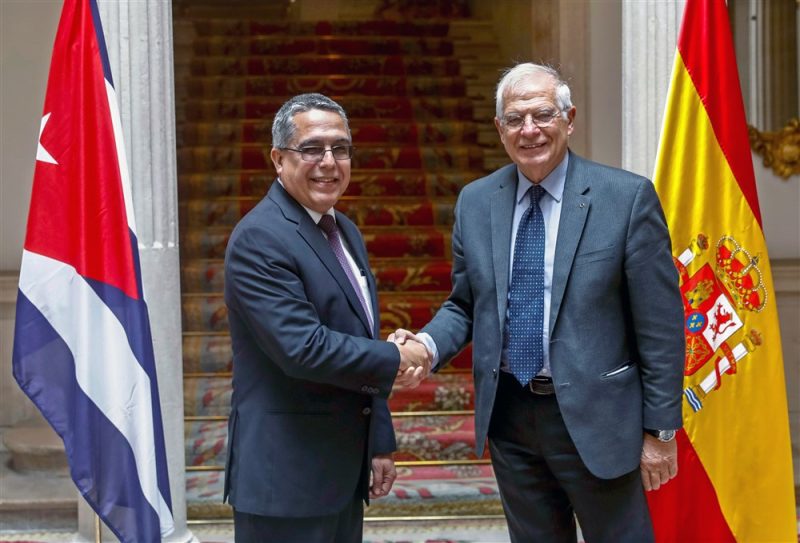 Huit ONG exigent que les droits humains soient au centre du dialogue UE-Cuba