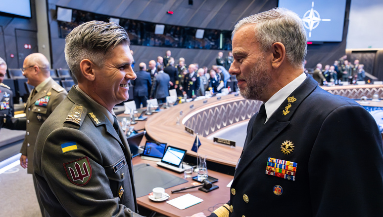 Le manque d’investissements dans la défense compromet la sécurité, selon le président du Comité militaire de l’OTAN