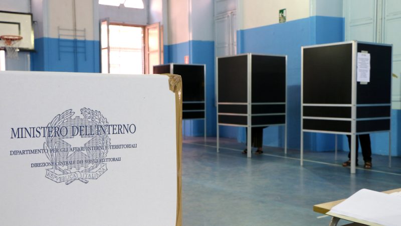 Élections municipales italiennes : la victoire du centre droit renforce le gouvernement