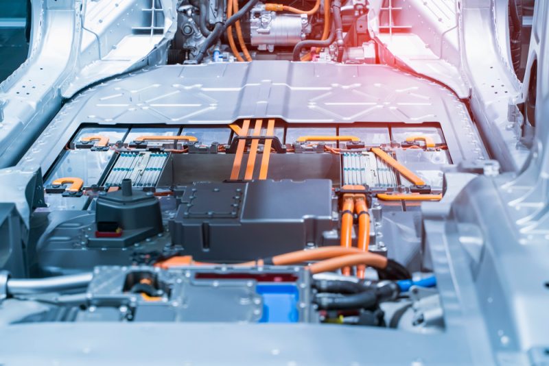 Batteries électriques : l'Europe prise en étau entre Chine et Etats-Unis pour développer son industrie