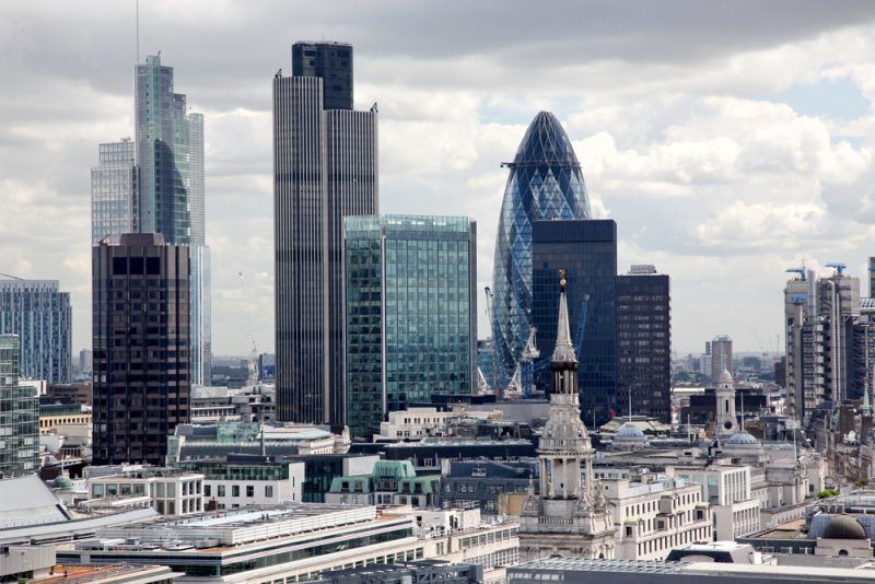 Services financiers : l’UE prête à une coopération règlementaire avec Londres