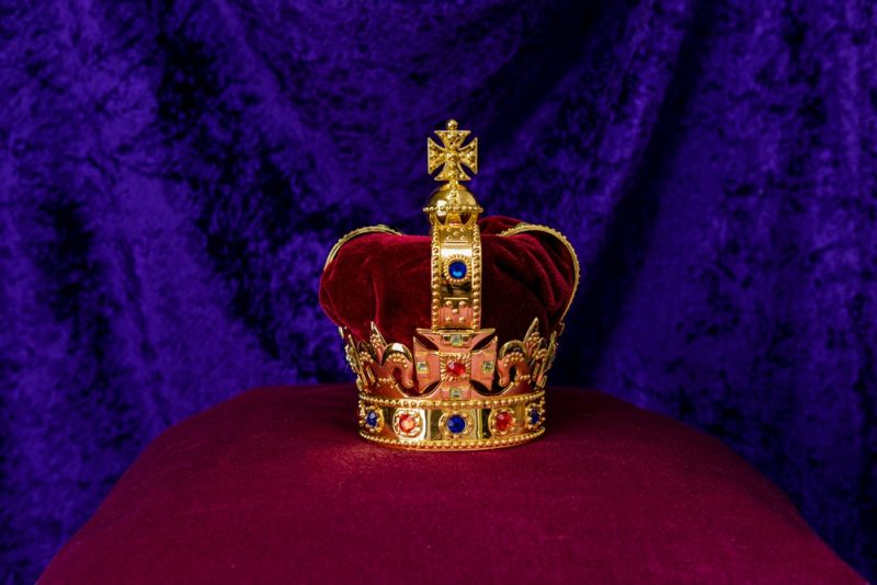 Couronnement de Charles III : 2 300 invités et quelques absents