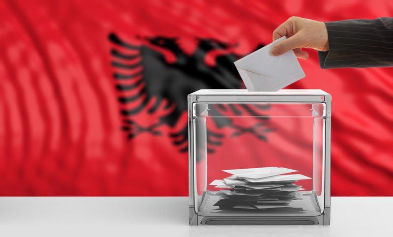 Albanie : un candidat issu de la minorité grecque remporte les élections municipales depuis la prison
