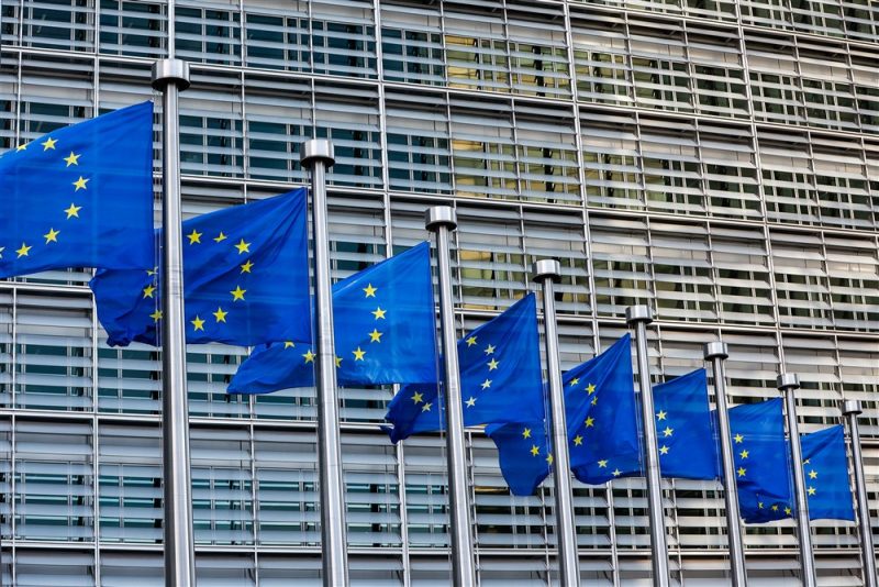 La Commission européenne souhaite règlementer l’accès aux données financières
