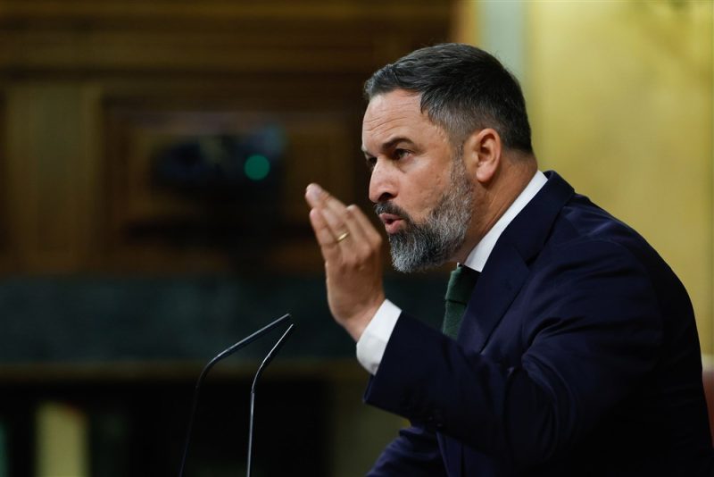L’alliance PP-Vox divisée sur la Pride, la gauche en profite