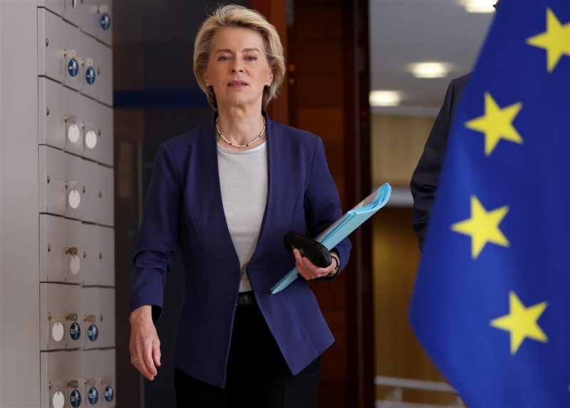 Contrats Covid avec Pfizer : Ursula von der Leyen visée par une nouvelle plainte