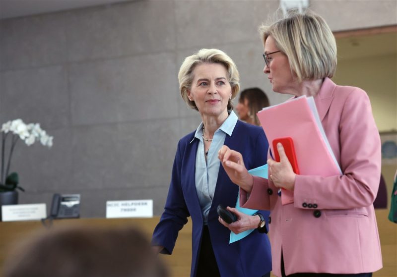 Les dirigeants de l’UE commencent à travailler avec prudence sur la question des avoirs russes gelés