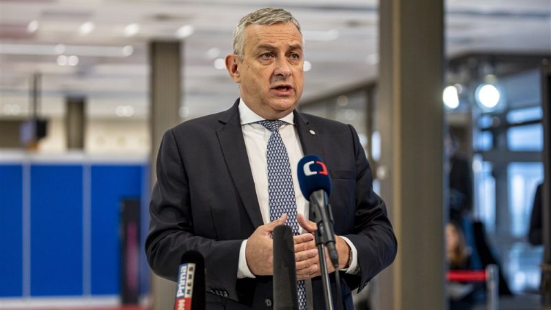 Jozef Síkela envisage un poste de commissaire européen
