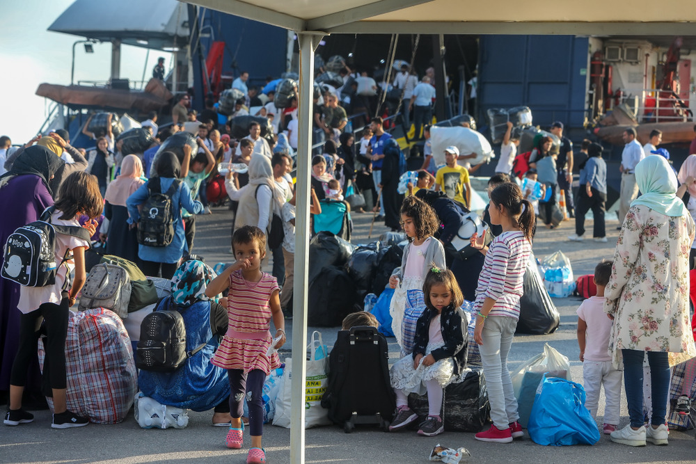 Thessaloniki,,Greece,Â,Sept,2,,2019:,Refugees,And,Migrants,Disembark