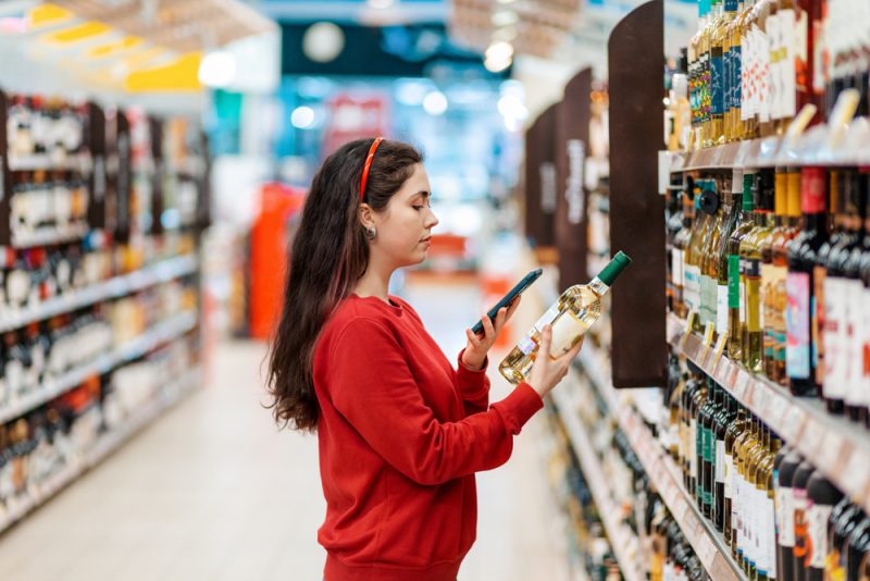 Étiquette ou QR code, l'affichage de la composition des vins européens fait débat