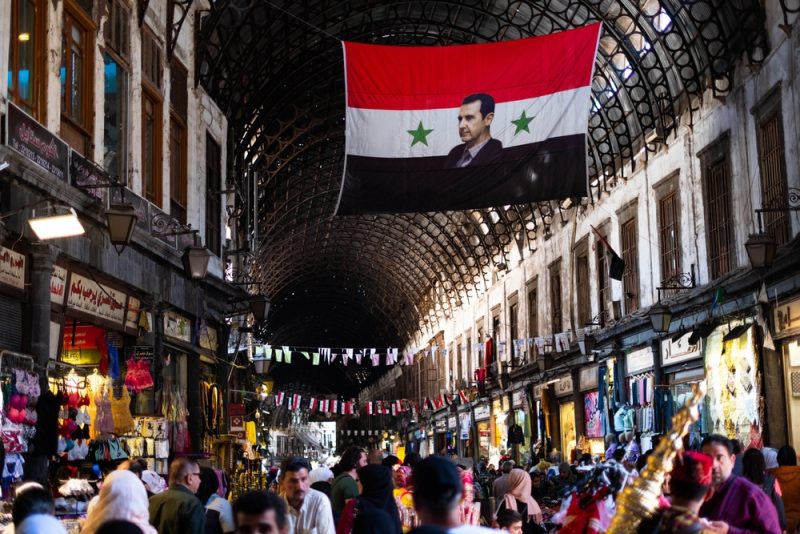 Promesses d'aide de 5,6 milliards d'euros pour les Syriens, l'UE garde sa position anti-Assad