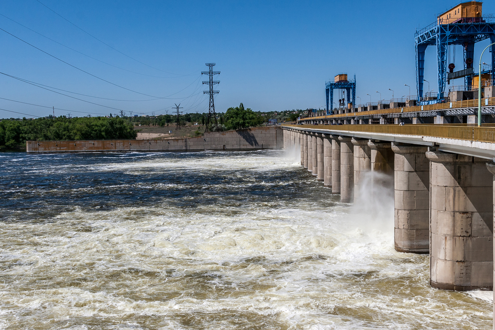 Hydroelectric,Work,On,The,Dnieper,River.,New,Kakhovka,,Ukraine.