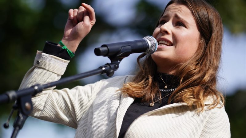 L’activiste climatique Luisa Neubauer « extrêmement inquiète » pour la loi sur la restauration de la nature