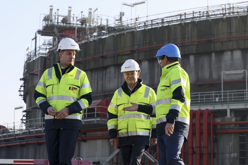 L’UE approuve l’octroi de 40 millions d’euros pour le premier terminal GNL permanent d’Allemagne