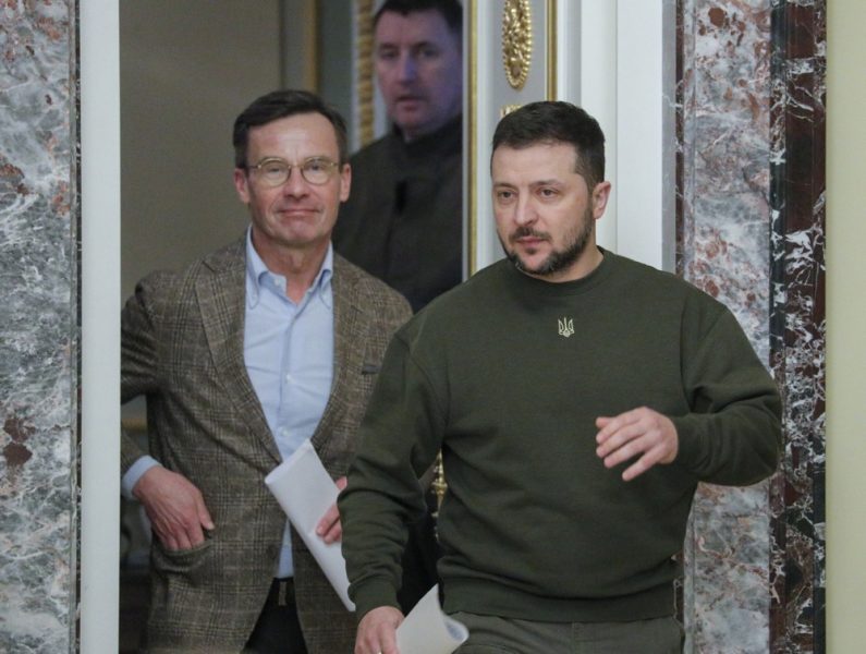 La Suède signe des accords de défense avec l’Ukraine
