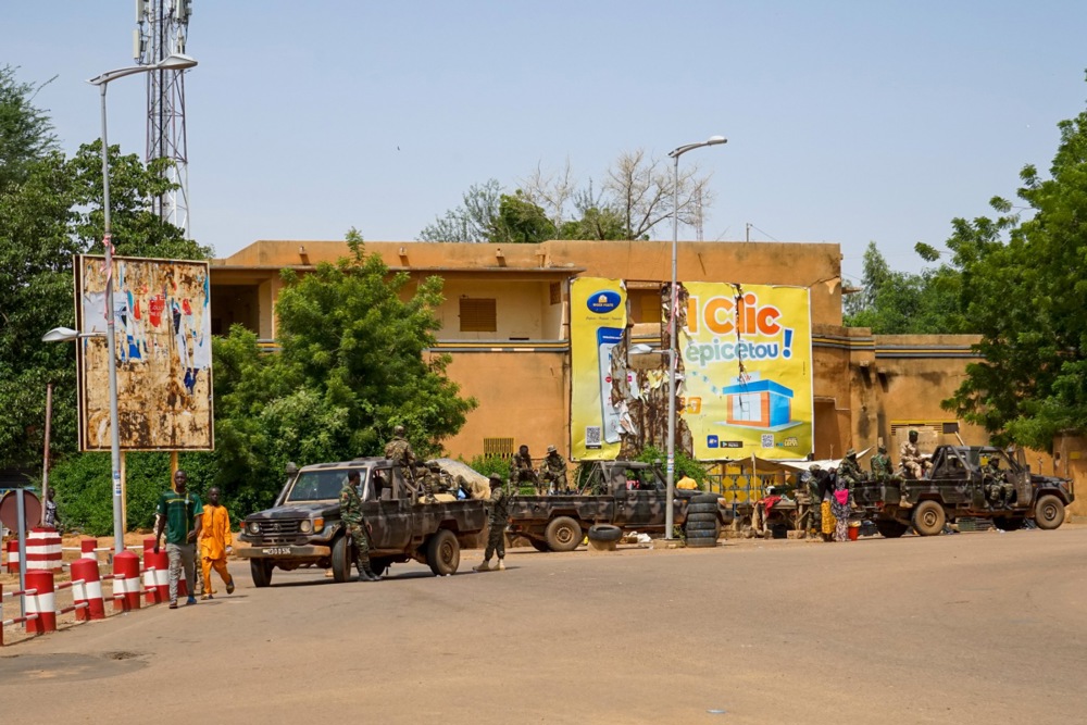 Supporters of General Abdourahamane Tchiani rally in Niamey