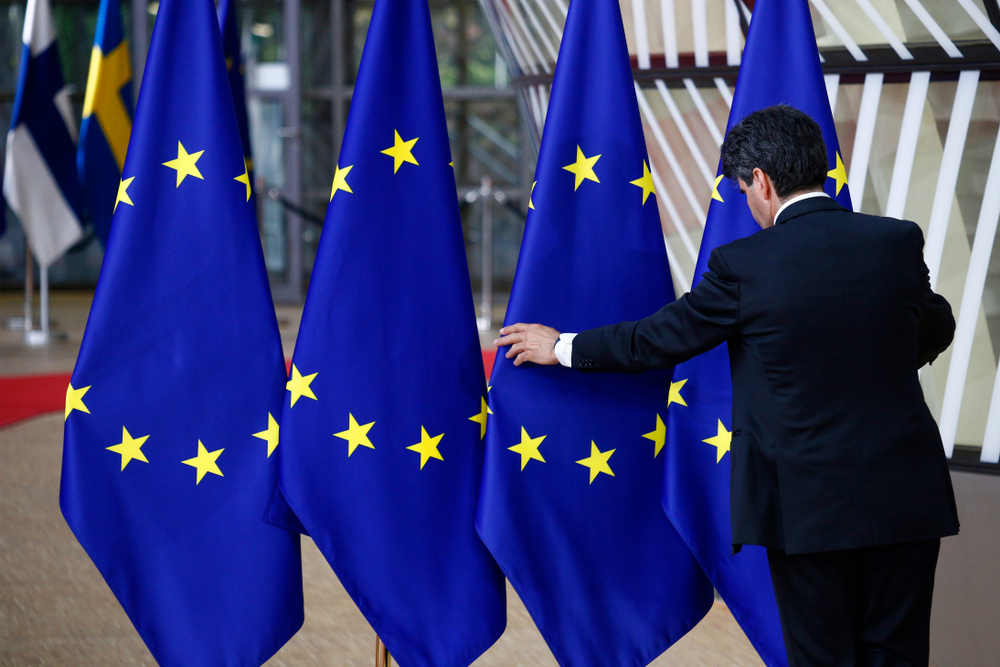 Brussels,,Belgium.,28th,May,2019.an,Official,Adjusts,An,Eu,Flag